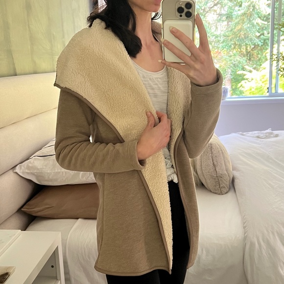 Nicole Miller | Plush Lined Cardigan - Picture 3 of 8